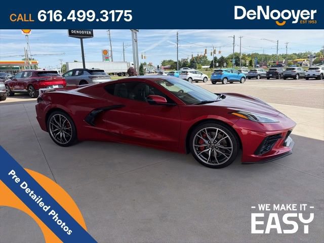 Used 2023 Chevrolet Corvette Stingray Premium Cpe w/ Z51 Performance Package RWD image 6