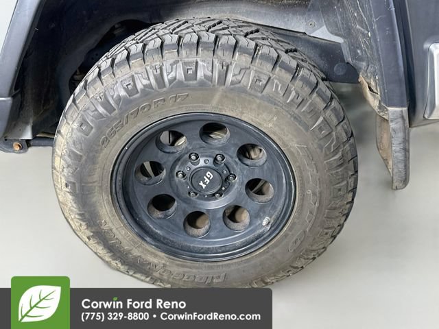 Used 2010 Toyota FJ Cruiser 4WD image 27