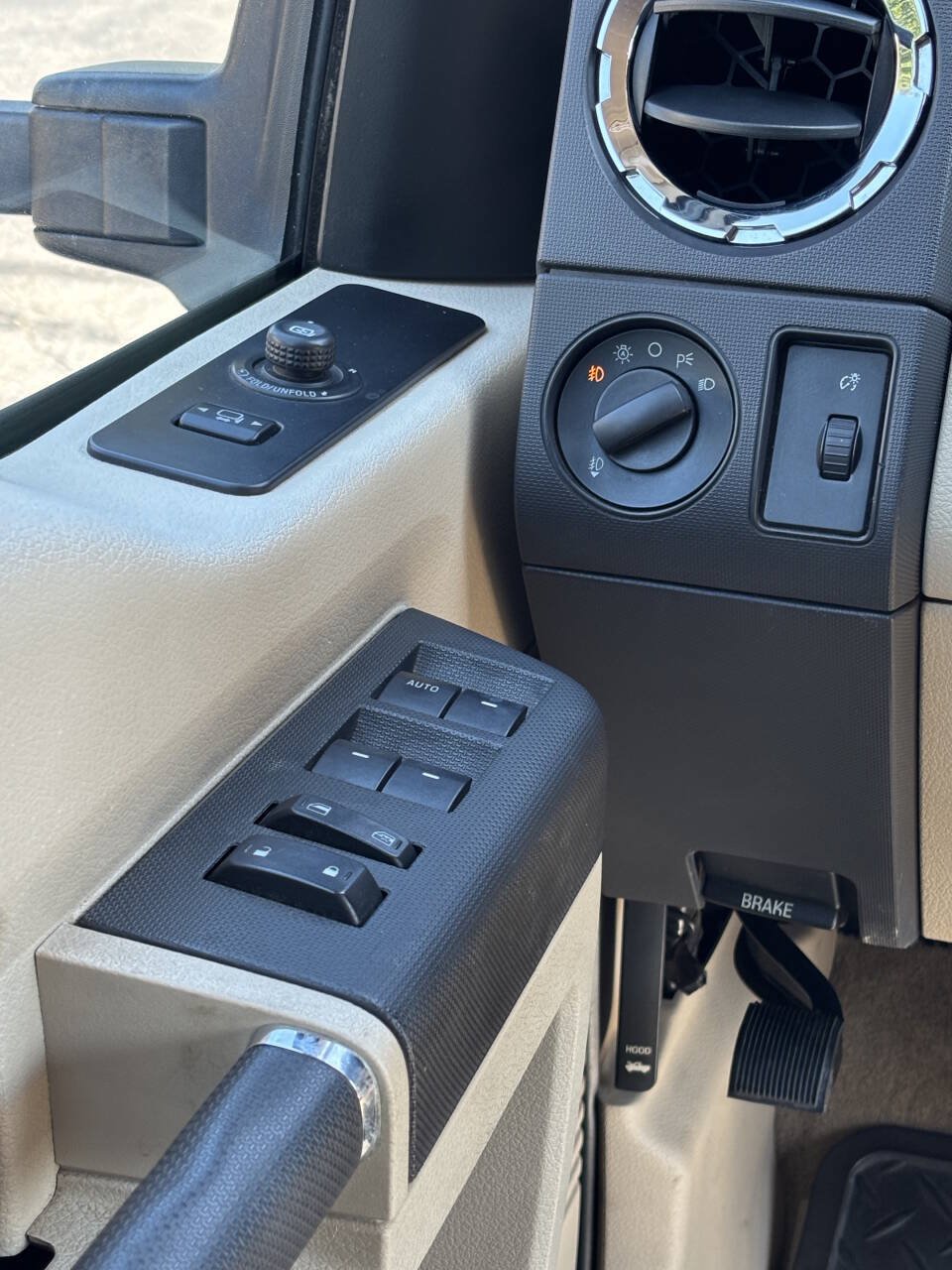Used 2010 Ford F350 XLT AWD/4WD image 23