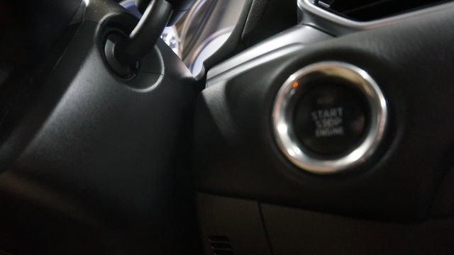 Used 2019 MAZDA CX-5 Touring image 25