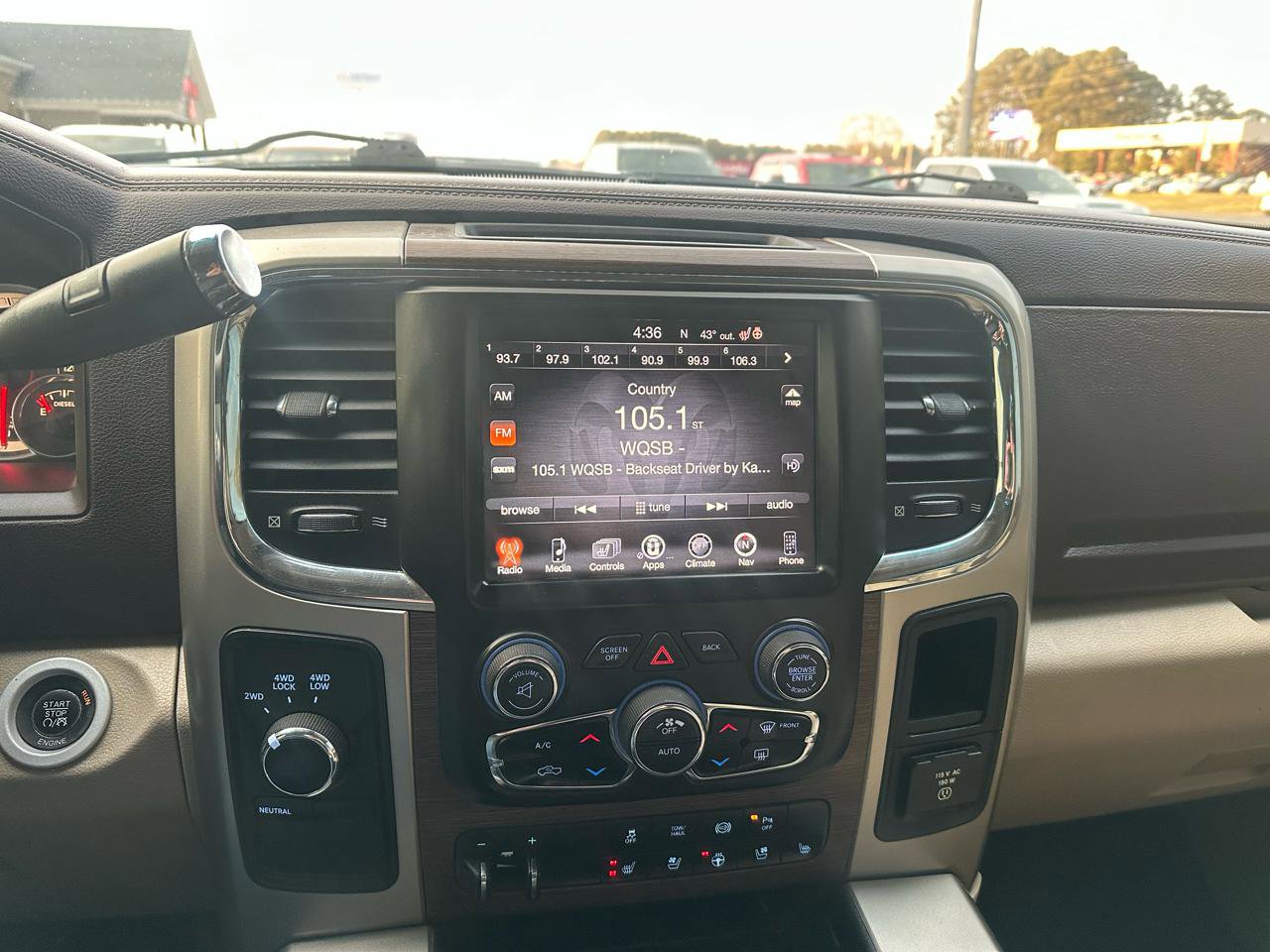 Used 2014 RAM 2500 Laramie w/ Convenience Group image 16