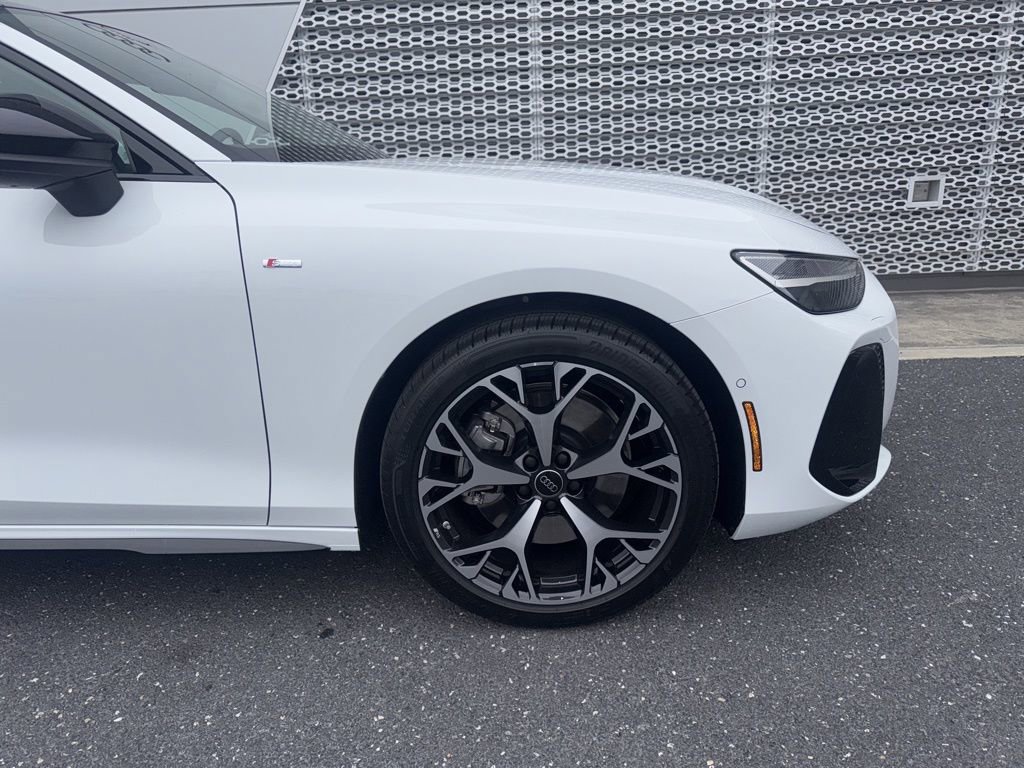 New 2026 Audi A6 Premium Plus image 3