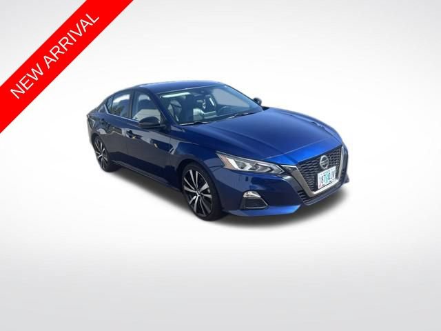 Used 2022 Nissan Altima 2.5 SR