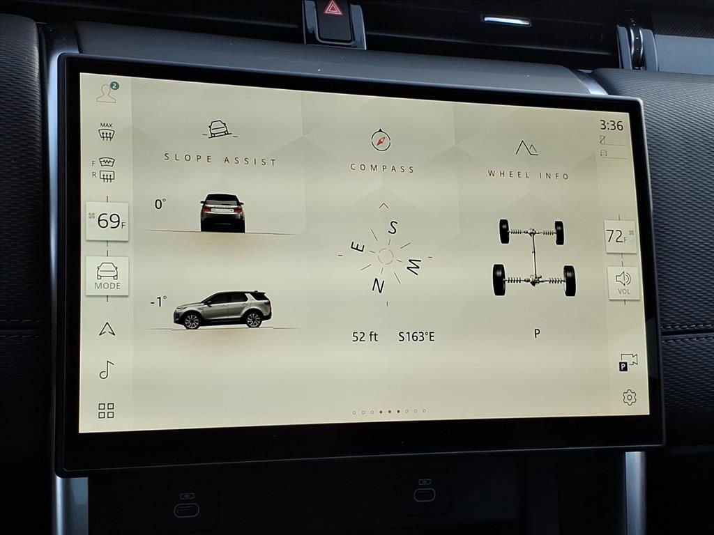 New 2025 Land Rover Discovery Sport Dynamic SE image 20
