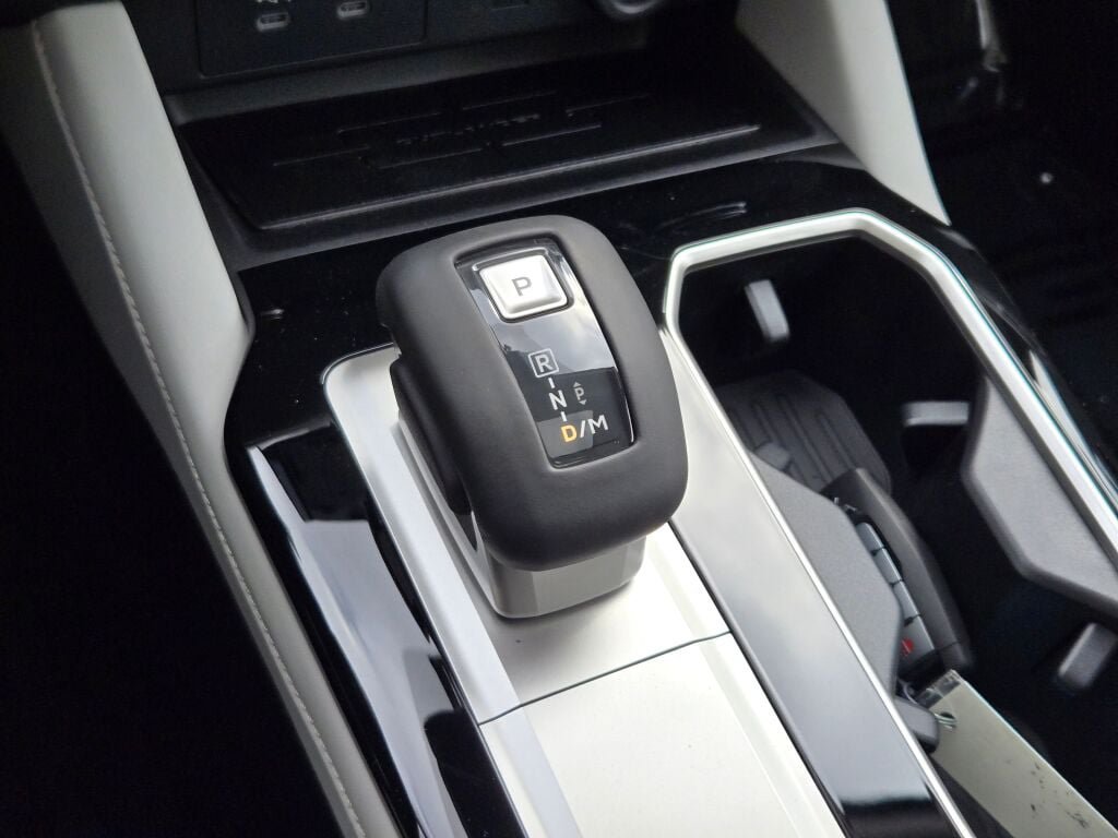 New 2026 Mitsubishi Outlander SEL AWD/4WD image 27