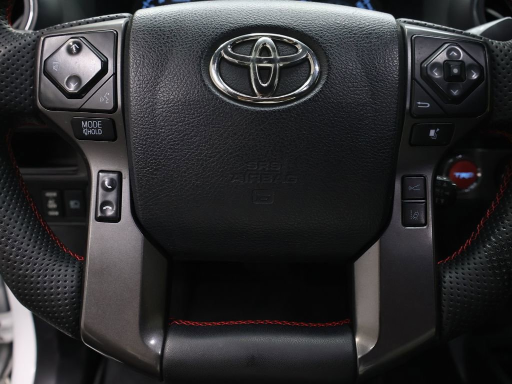 Used 2019 Toyota Tacoma TRD Sport image 18