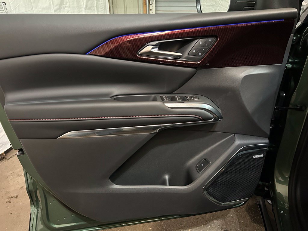 New 2027 Chevrolet Traverse RS w/ LPO, Floor Liner Package AWD/4WD image 22