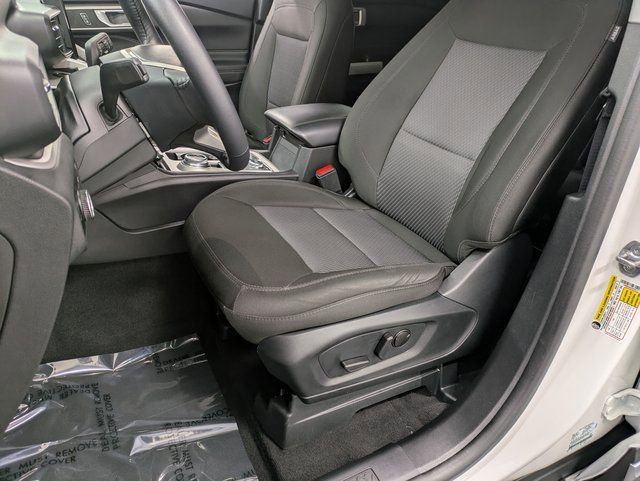 Certified 2023 Ford Explorer XLT image 10