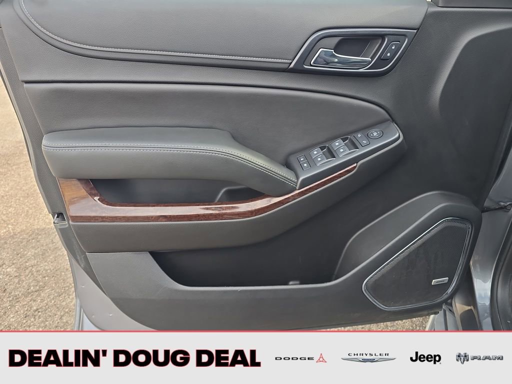 Used 2020 GMC Yukon XL SLE w/ Enhanced Driver Alert Package image 11