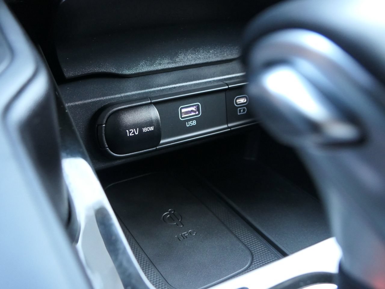 Used 2024 Kia Telluride SX Prestige X-Pro AWD/4WD image 21