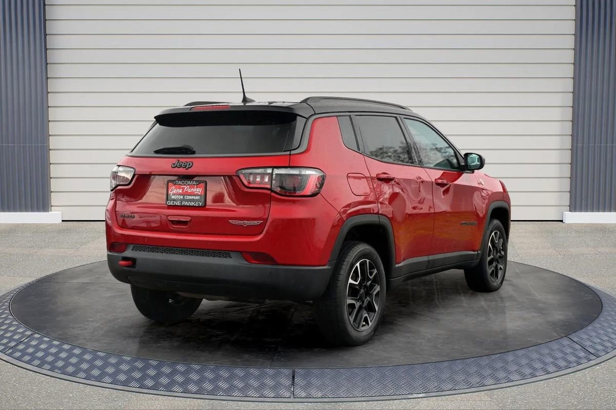 Used 2021 Jeep Compass Trailhawk image 7