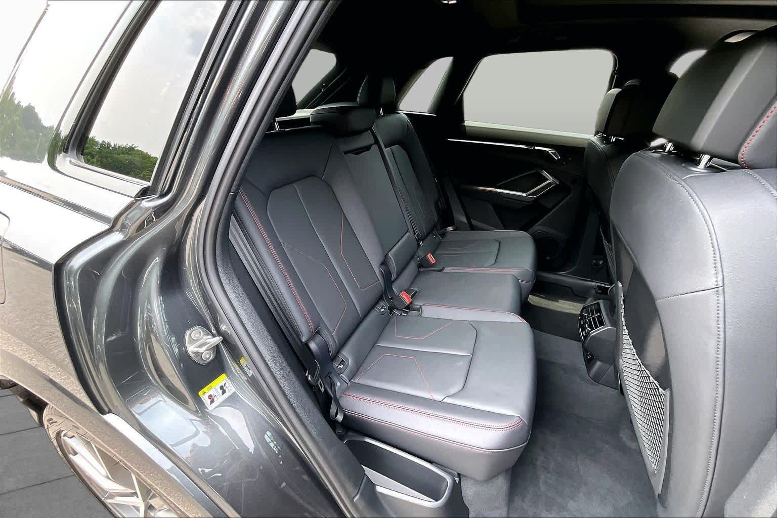 Used 2025 Audi Q3 2.0T Premium Plus AWD/4WD image 19
