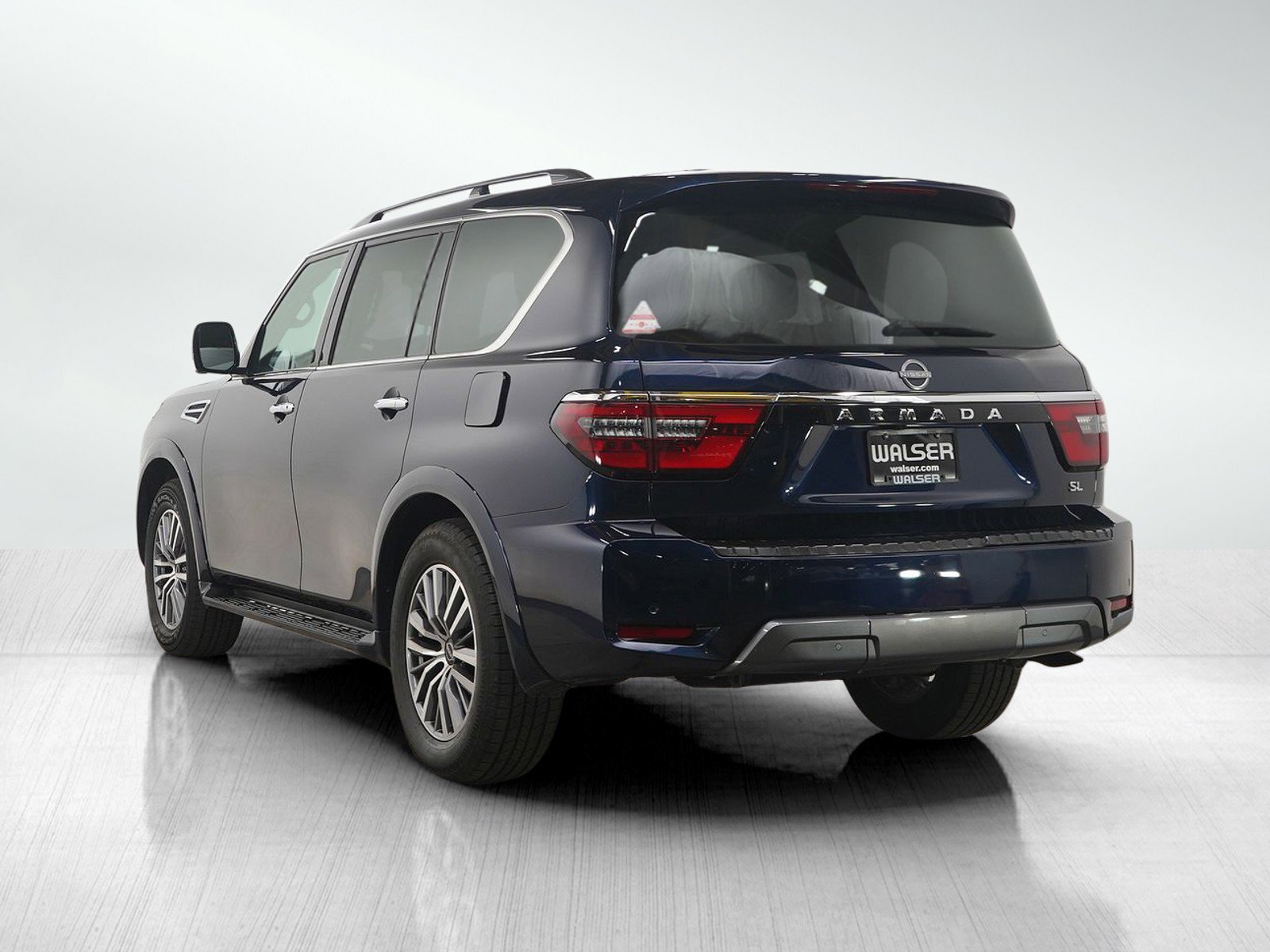 Used 2023 Nissan Armada SL image 4