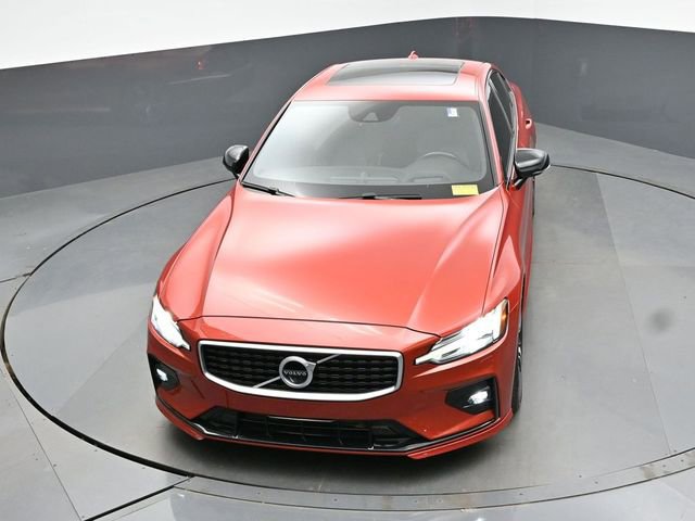 Used 2019 Volvo S60 T6 R-Design AWD/4WD image 23