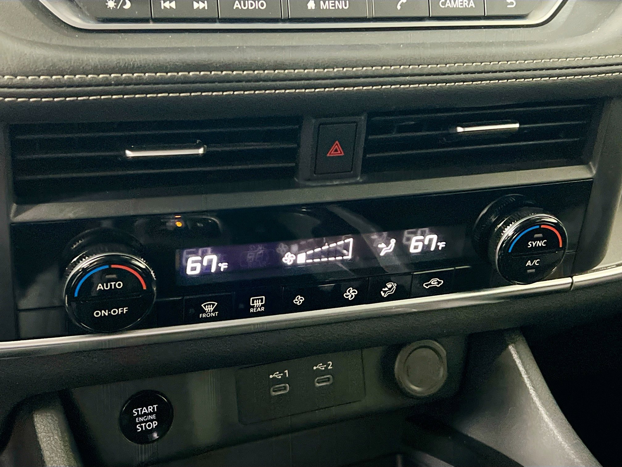 Used 2024 Nissan Rogue SV image 27