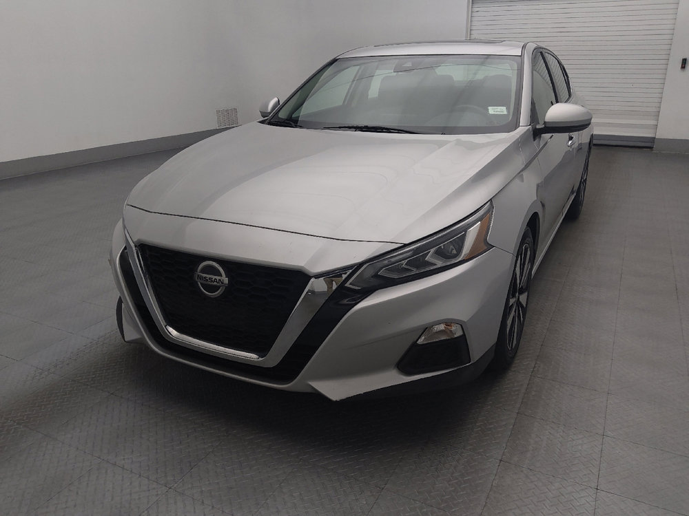 Used 2022 Nissan Altima 2.5 SV w/ SV Premium Package image 15