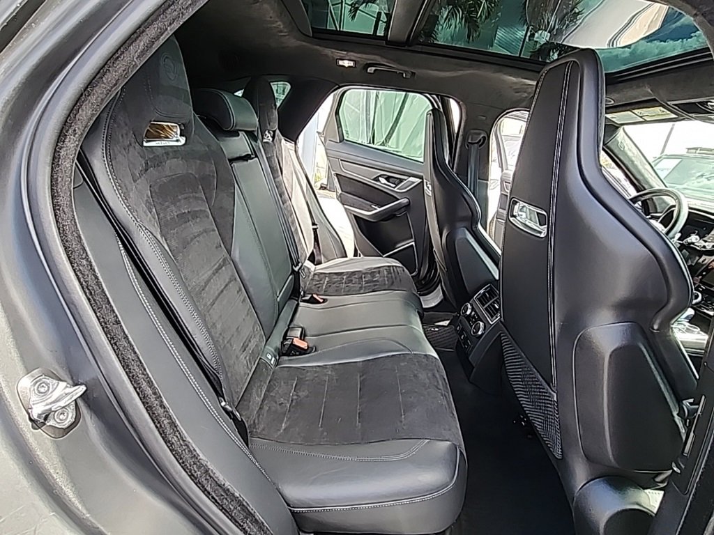 Used 2021 Jaguar F-PACE SVR image 23