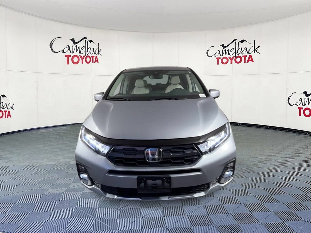 Used 2025 Honda Odyssey EX-L image 5