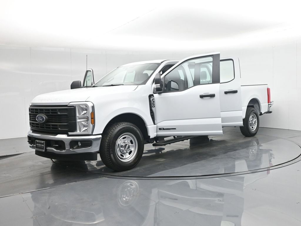 New 2026 Ford F350 XL w/ XL Chrome Package RWD image 30