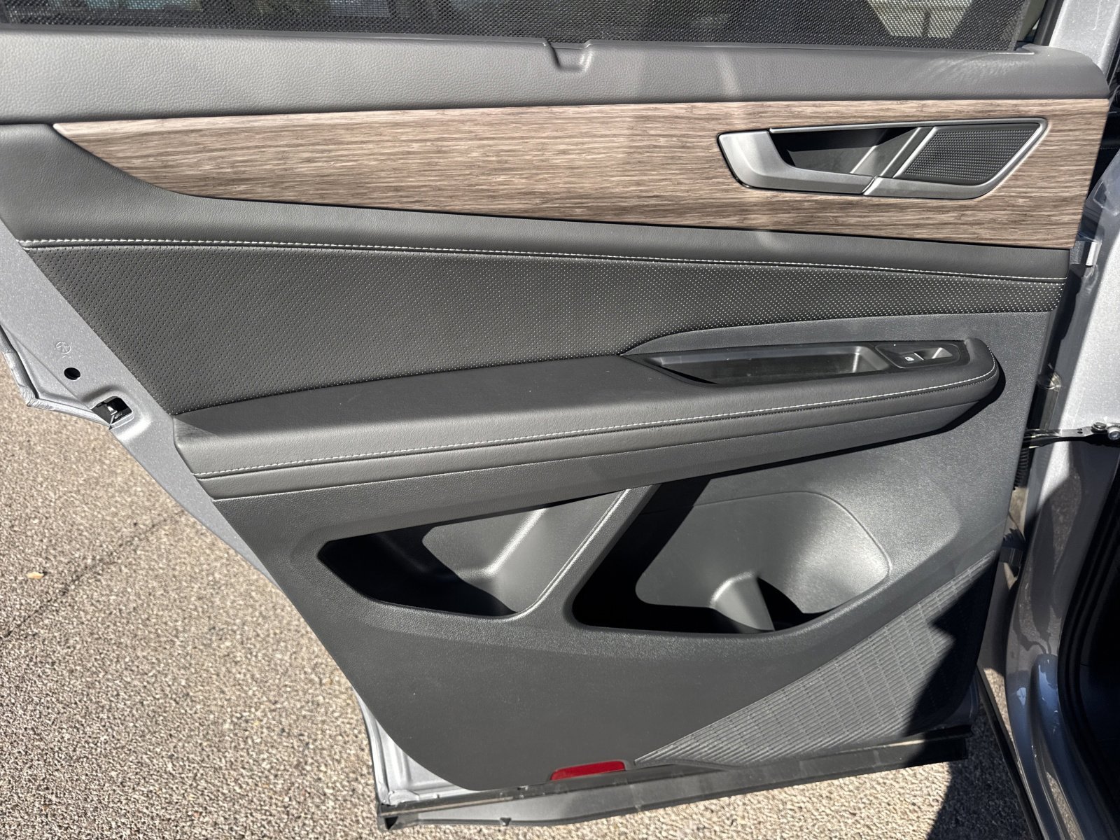 New 2026 Volkswagen Atlas SEL image 22