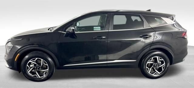 Used 2024 Kia Sportage LX image 5
