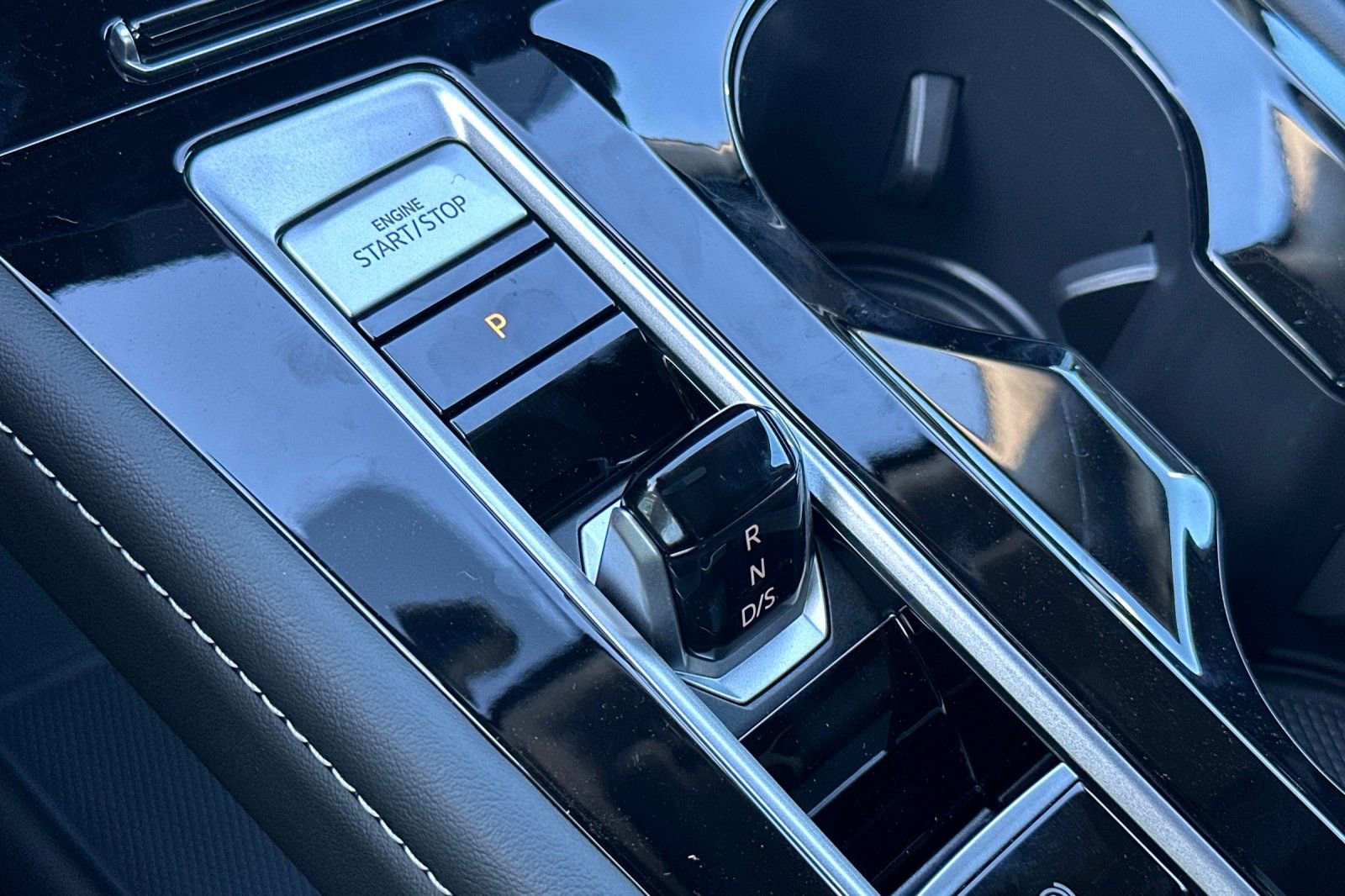 New 2026 Volkswagen Atlas SEL Premium R-Line image 21