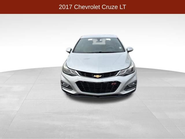 Used 2017 Chevrolet Cruze LT w/ RS Package image 2