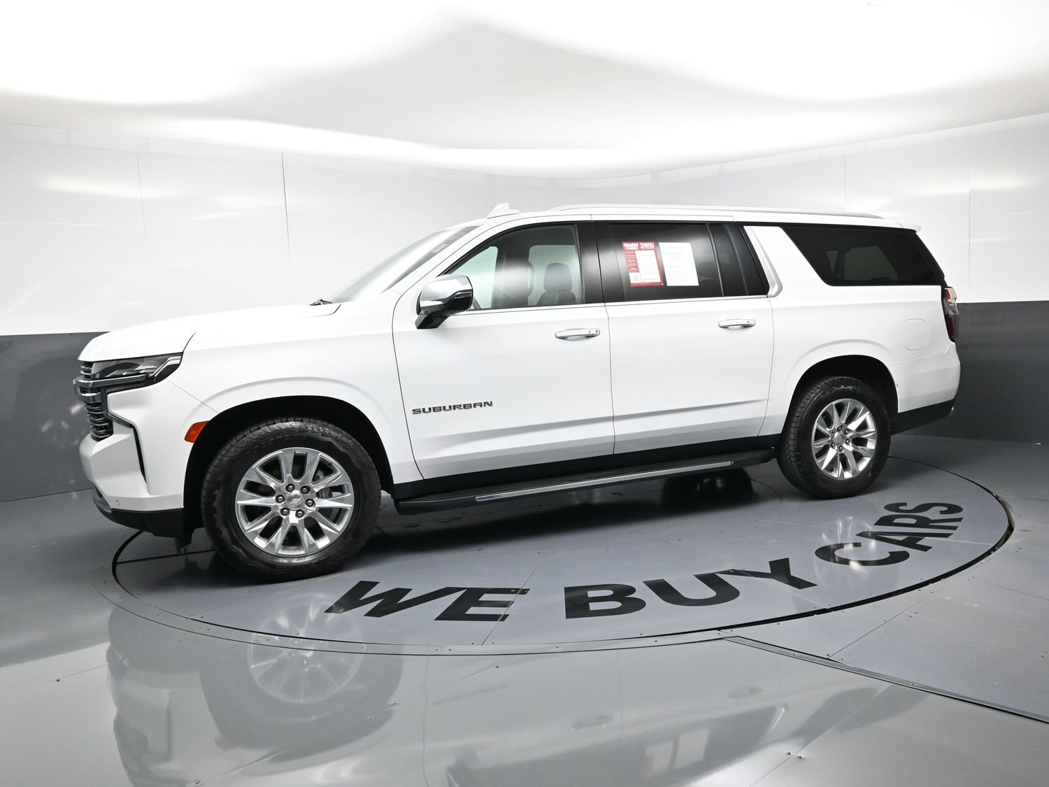 Used 2022 Chevrolet Suburban Premier RWD image 6