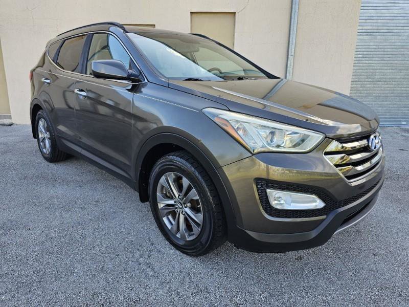 Used 2013 Hyundai Santa Fe Sport w/ Popular Equipment Pkg FWD image 5