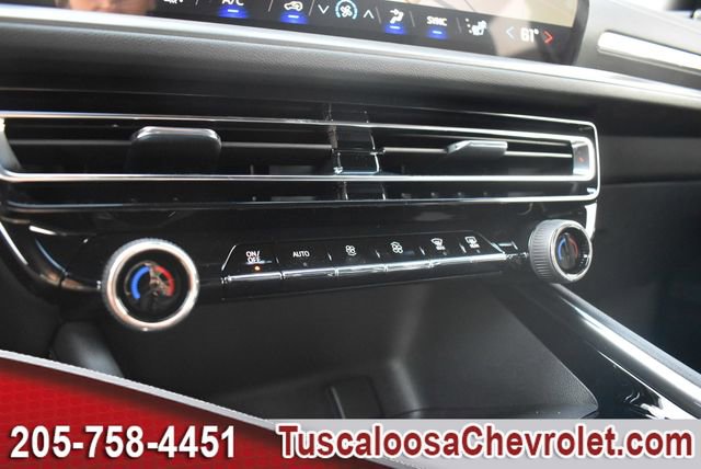 New 2026 Chevrolet Traverse LT w/ Driver Confidence Package FWD image 32