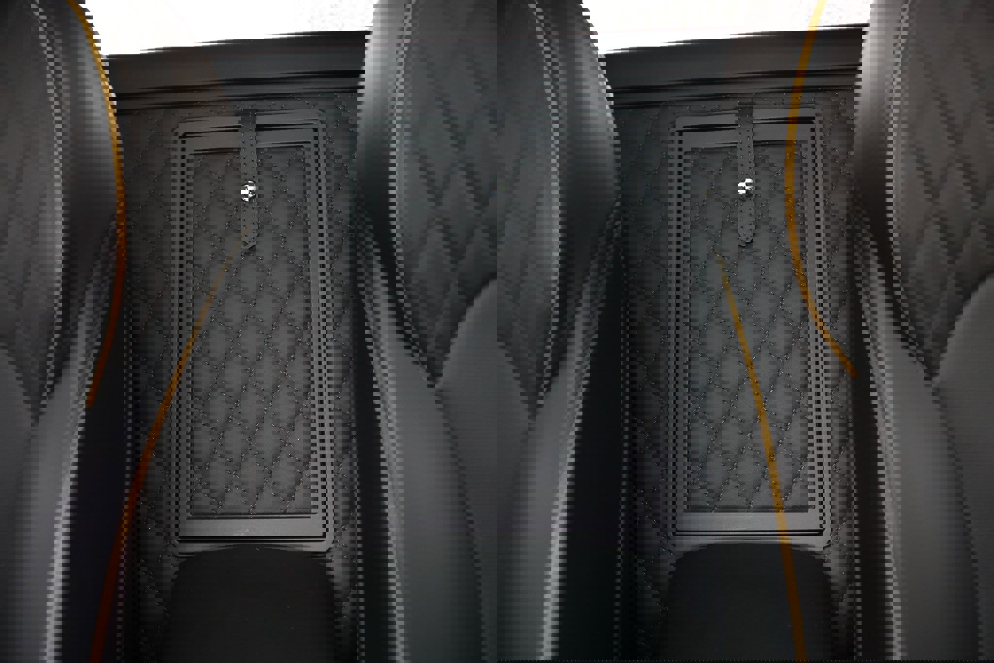 Used 2017 Bentley Bentayga image 68