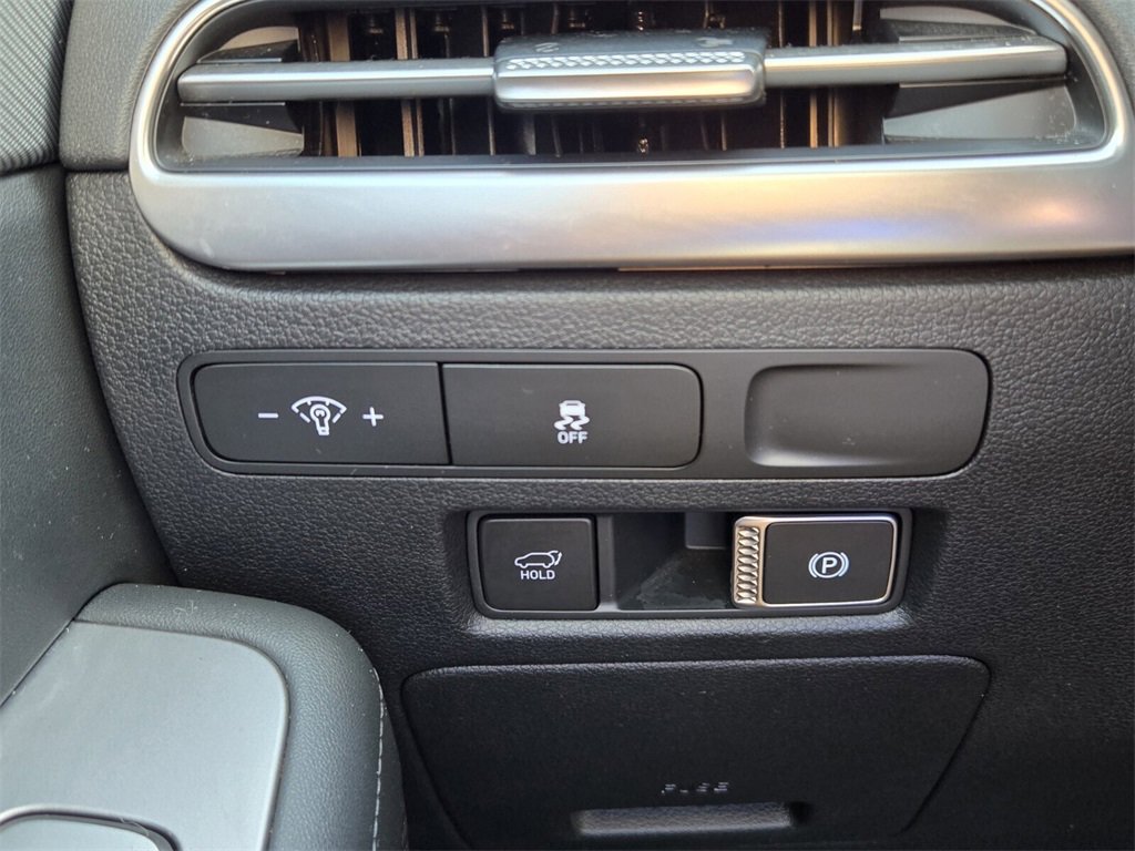 Certified 2023 Hyundai Palisade SEL image 28