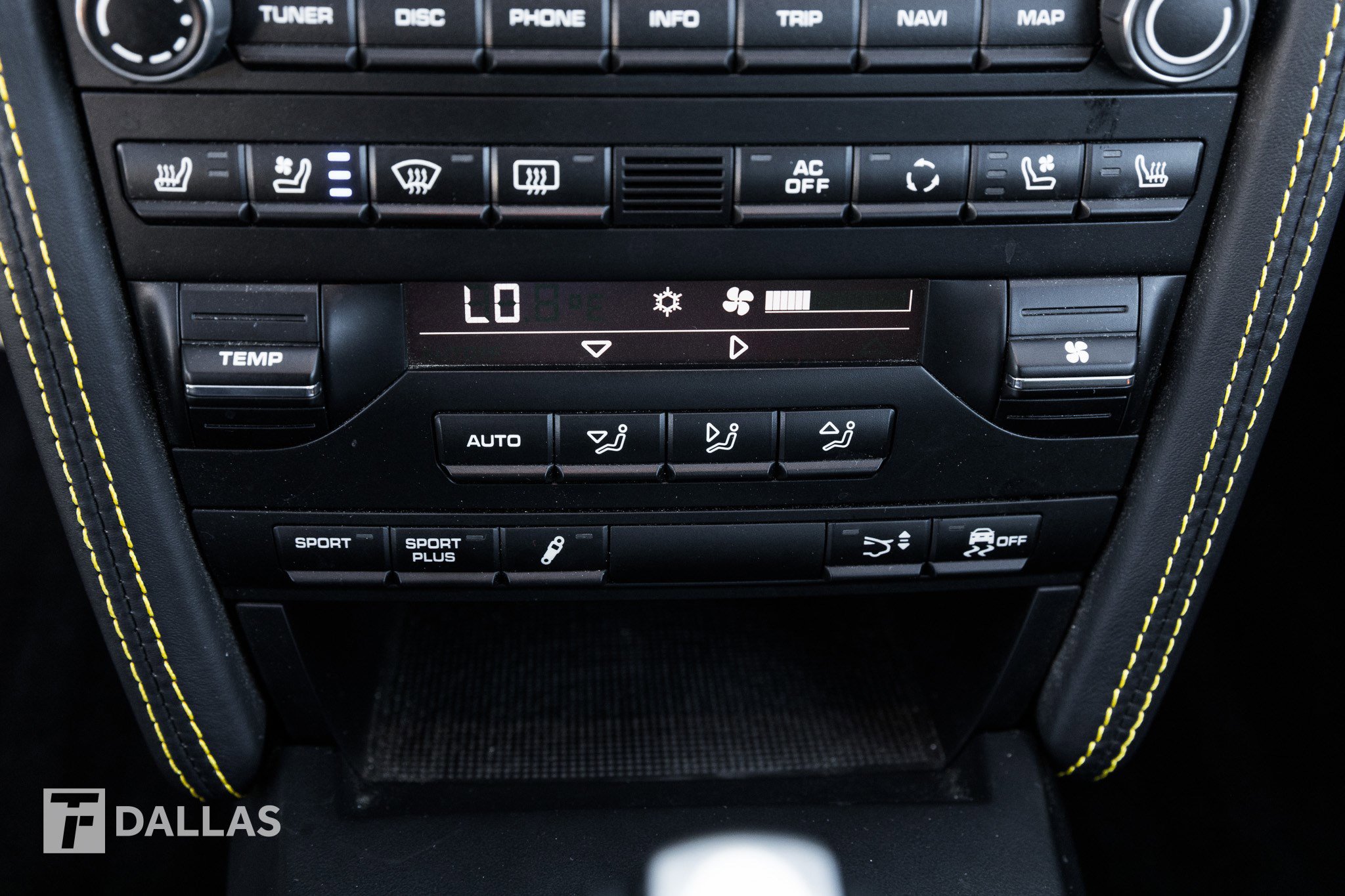 Used 2012 Porsche 911 Turbo S image 29