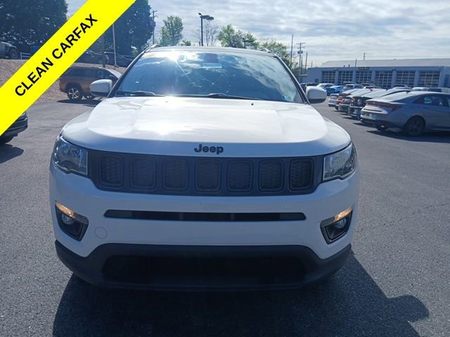 Used 2018 Jeep Compass Latitude AWD/4WD image 8