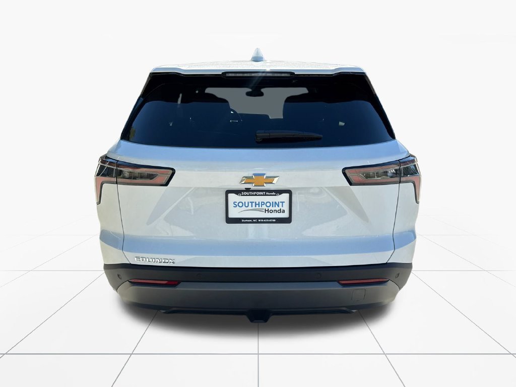 Used 2026 Chevrolet Equinox LT FWD image 7