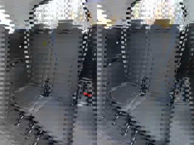 Used 2019 Kia Sorento LX image 15