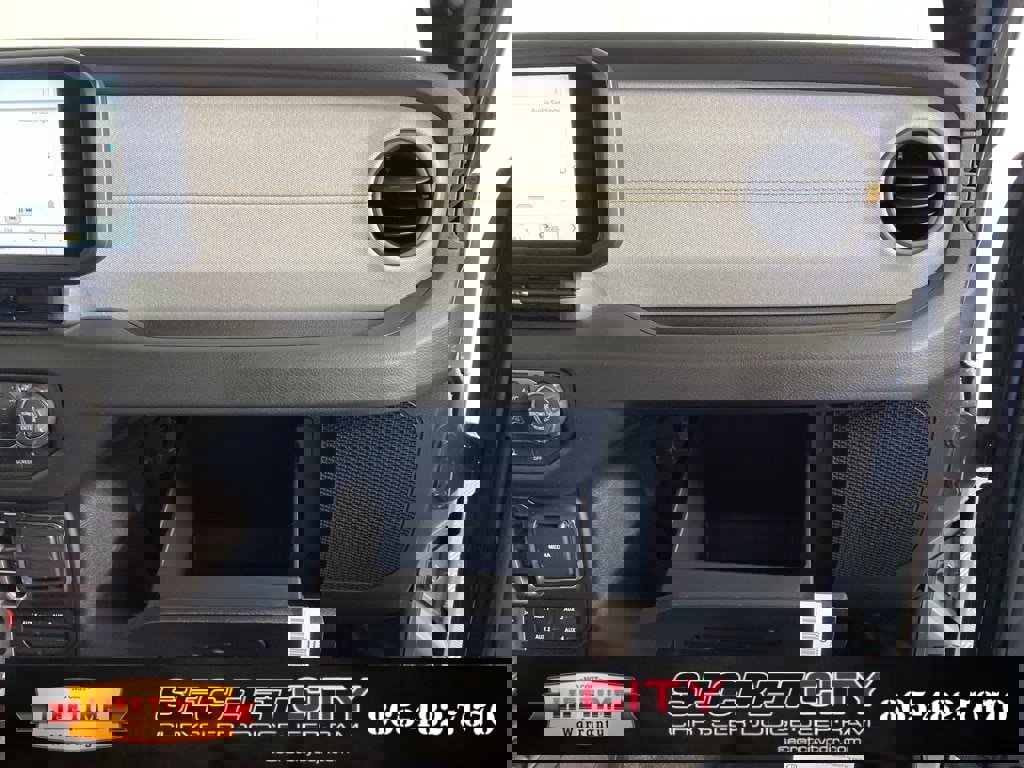 New 2026 Jeep Wrangler Unlimited Sport image 32