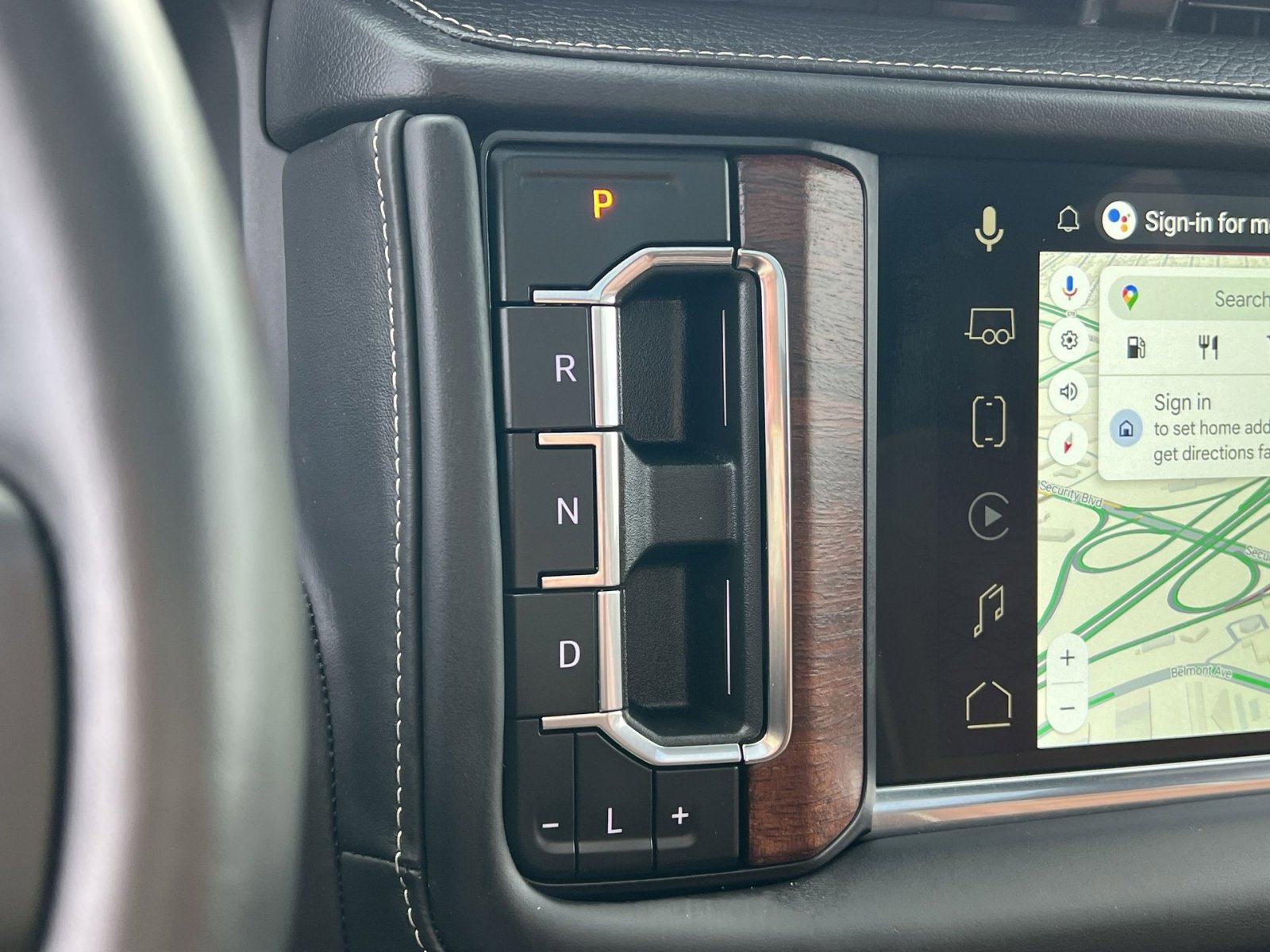 Used 2024 GMC Yukon Denali Ultimate image 22