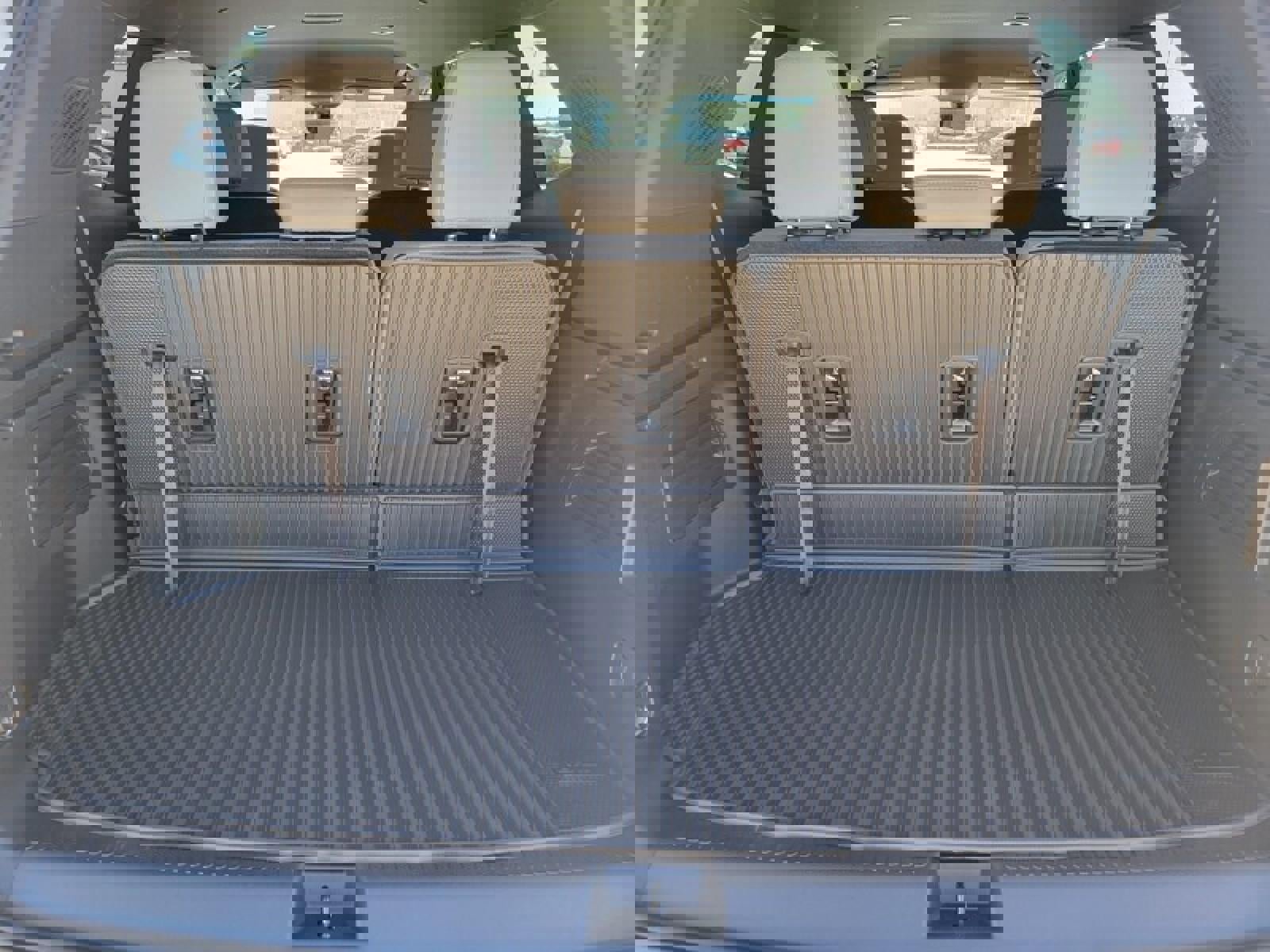 New 2026 GMC Acadia Elevation w/ Elevation Premium Package image 7