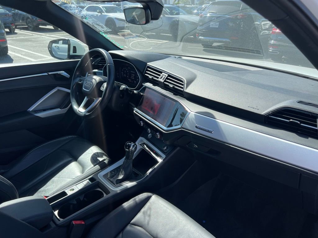 Used 2020 Audi Q3 2.0T Premium AWD/4WD image 45