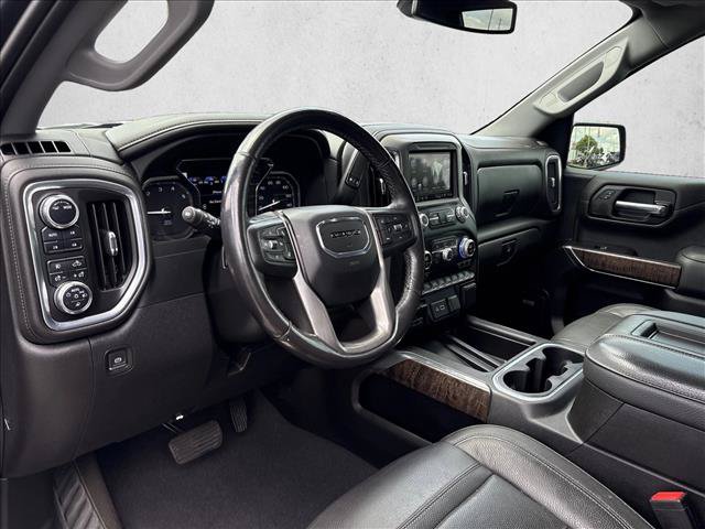 Used 2022 GMC Sierra 1500 Denali w/ Denali Premium Package AWD/4WD image 10