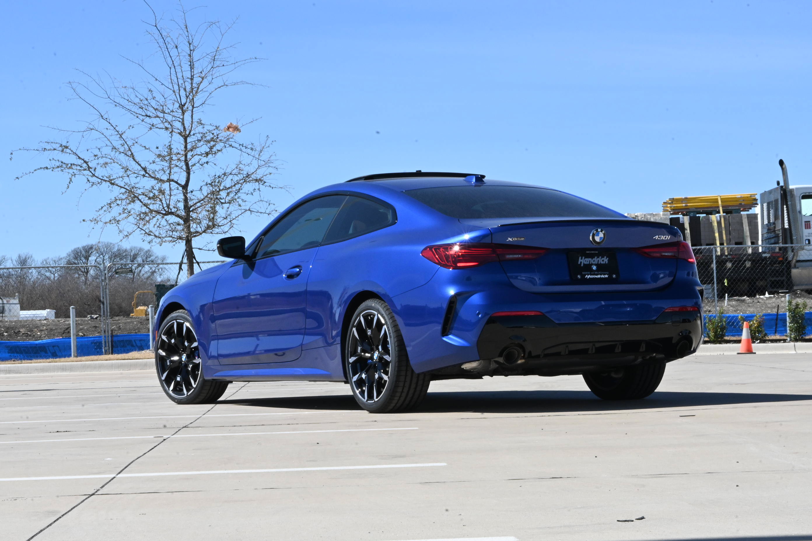 Used 2026 BMW 430i xDrive Coupe w/ M Sport Package AWD/4WD image 2
