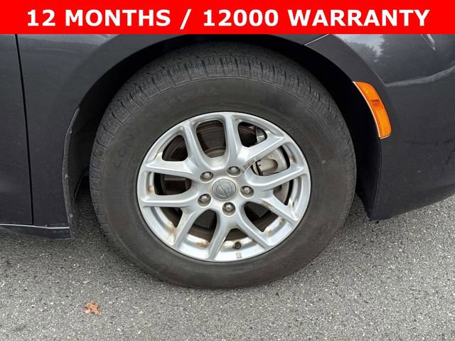 Used 2020 Chrysler Voyager LX w/ Cold Weather Group image 4