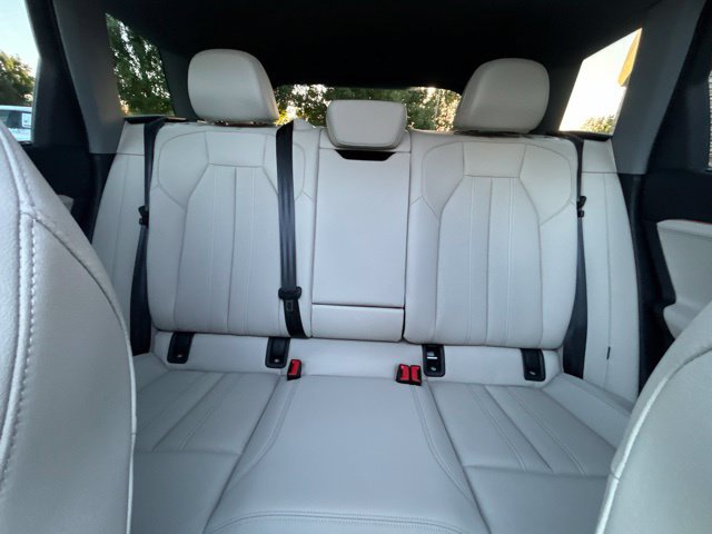 Used 2025 Audi Q6 e-tron Premium Plus AWD/4WD image 39