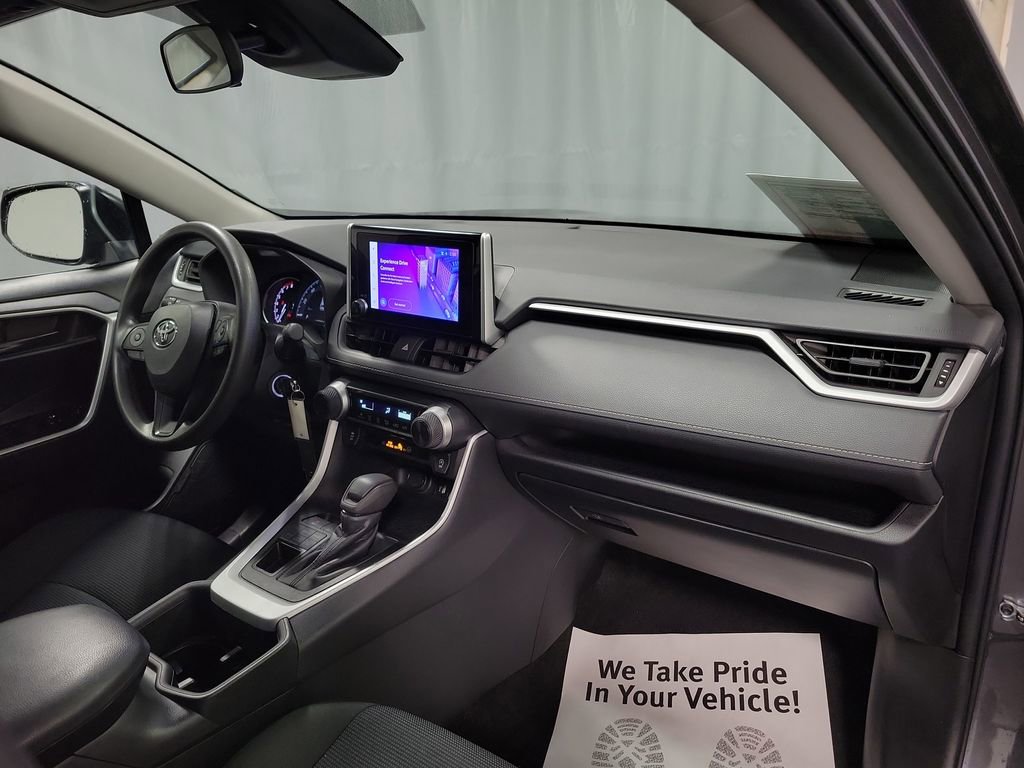 Used 2024 Toyota RAV4 LE image 26