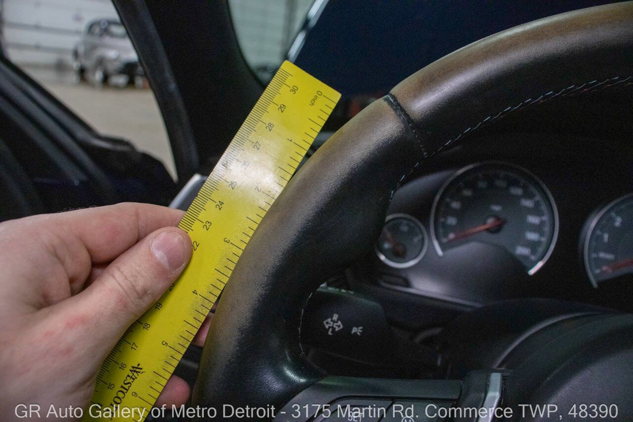 Used 2016 BMW M3 image 34