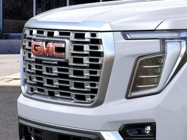 New 2026 GMC Yukon Denali w/ Denali Reserve Package image 13