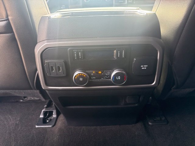 Used 2020 Ford Expedition XLT w/ Equipment Group 202A AWD/4WD image 15