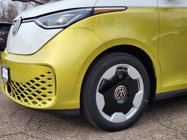 New 2025 Volkswagen ID. Buzz Pro S Plus AWD/4WD image 7