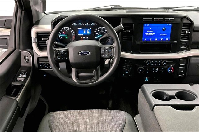 Used 2023 Ford F250 XLT image 5